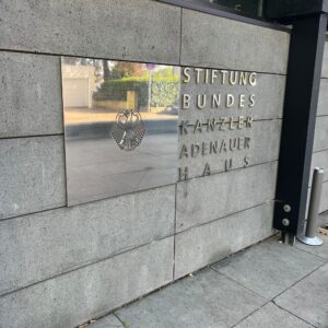 MBZ Adenauer Haus_1